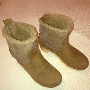 No. 6 Shearling Clog